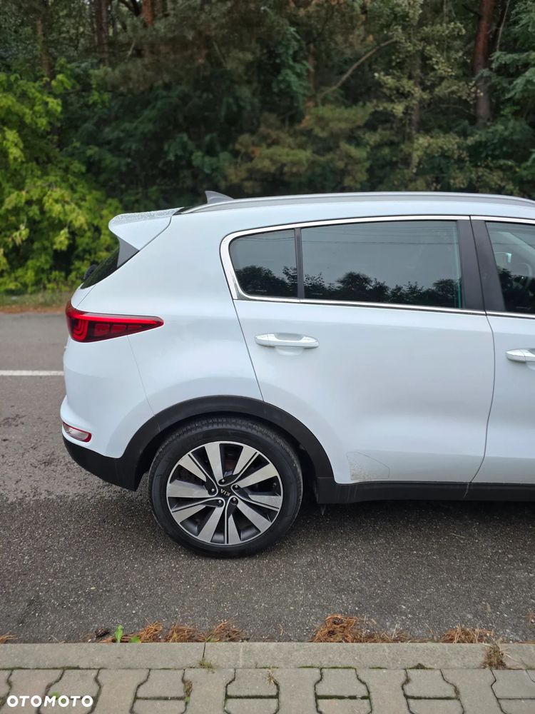 Kia Sportage 1.7 CRDI 2WD Dream-Team Edition - 19