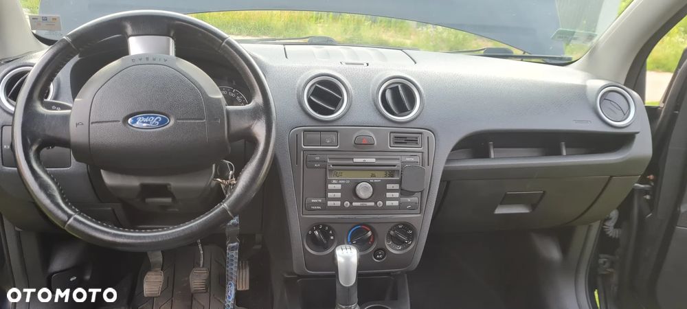 Ford Fusion - 1