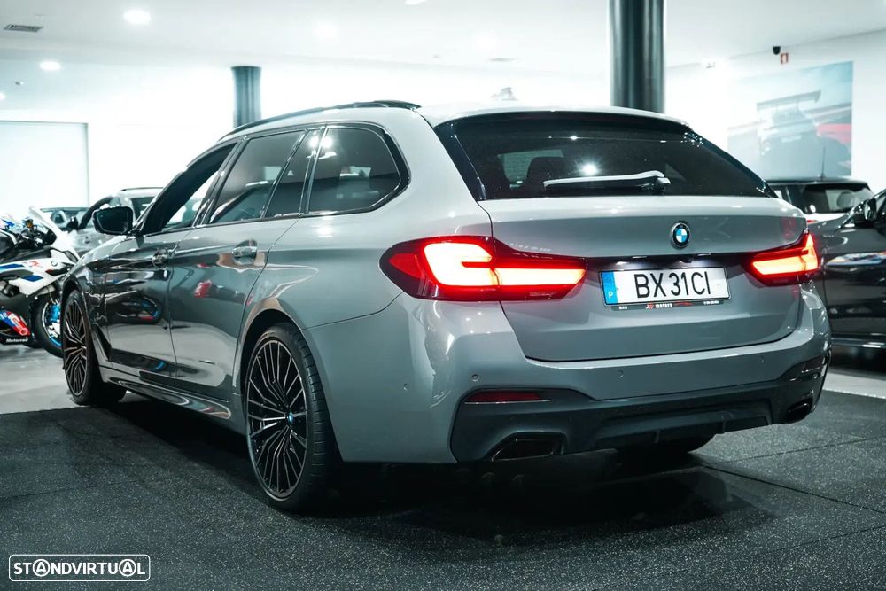 BMW 530 e Pack Desportivo M - 8