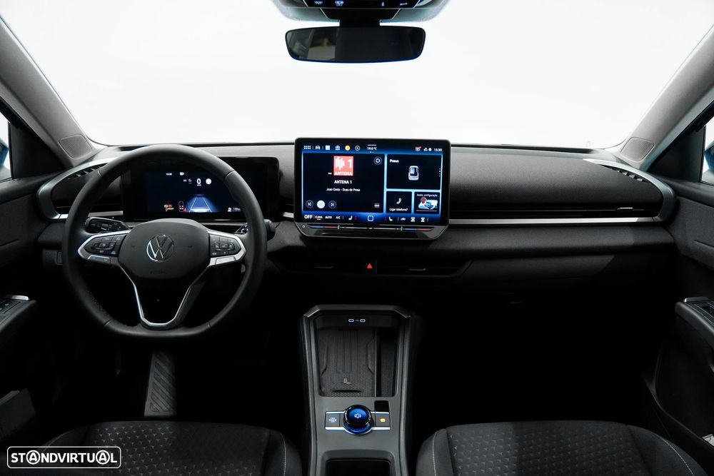 VW T-Roc 1.5 eTSI Life DSG - 18