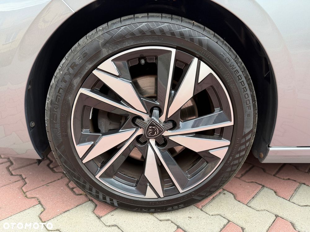 Peugeot 308 1.5 BlueHDi Allure S&S EAT8 - 18