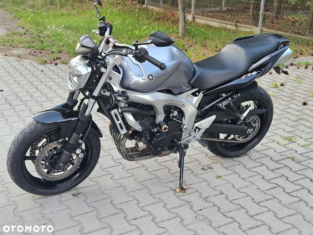 Yamaha FZ6 - 9