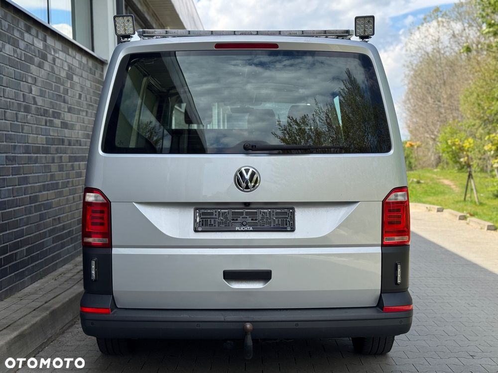 Volkswagen Transporter - 9