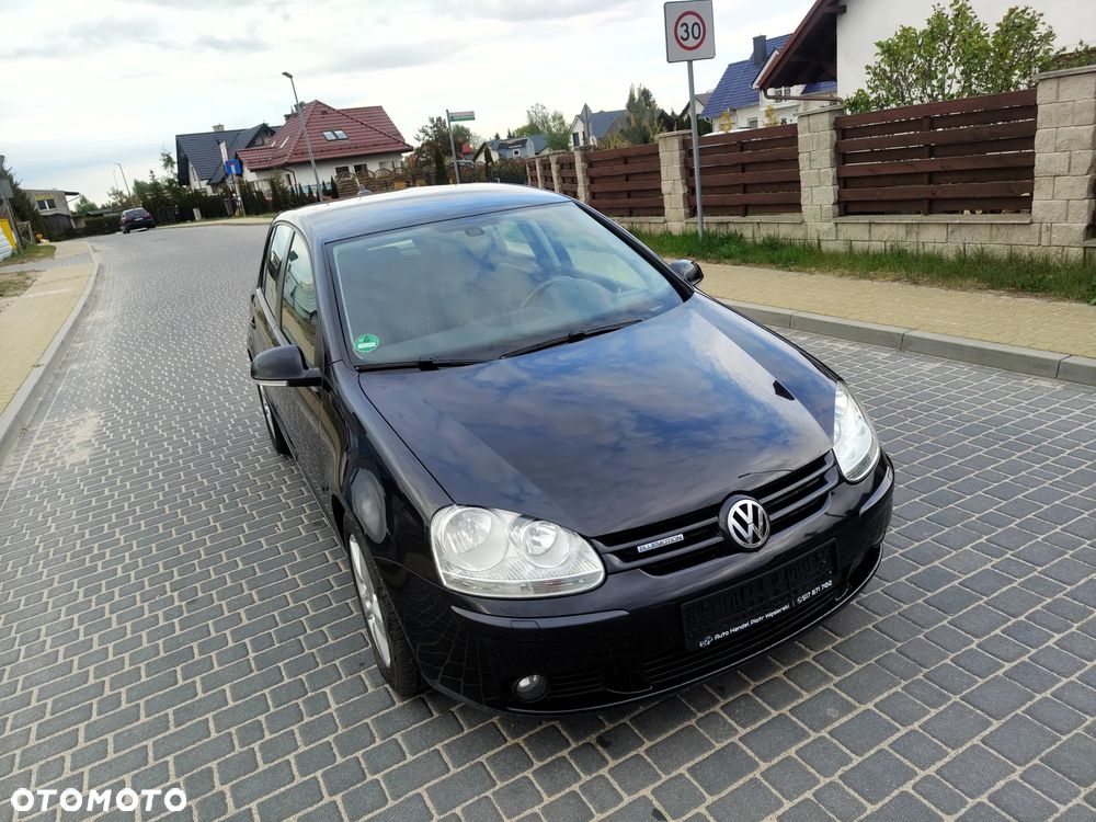 Volkswagen Golf 1.9 TDI DPF United BlueMotion - 13