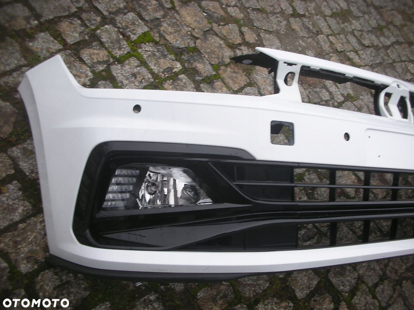 VW POLO ZDERZAK PRZEDNI 2018- R-LINE PRZÓD LED PDC KRATKI 2G0 - 2
