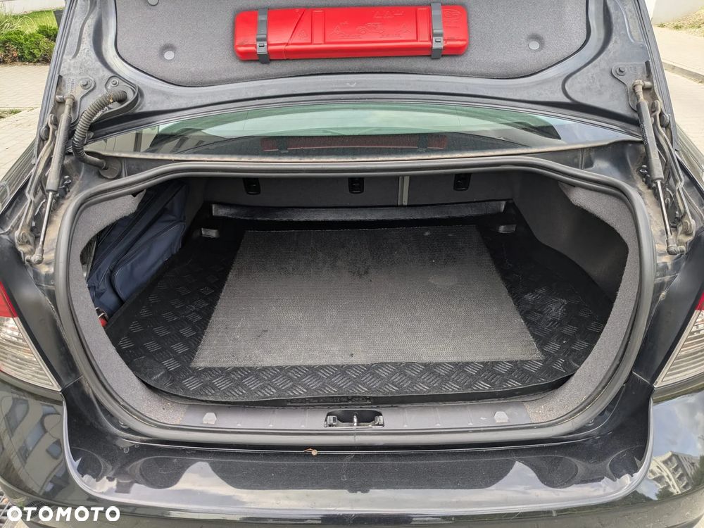 Volvo S40 D3 Kinetic - 11
