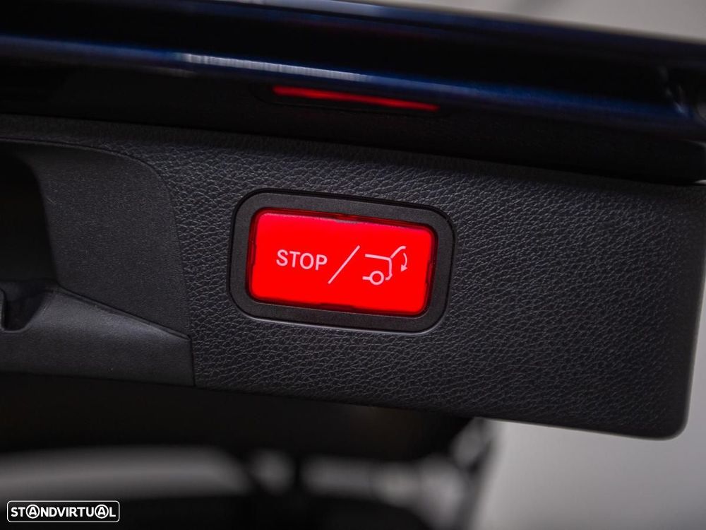 Mercedes-Benz E 300 de AMG Line - 30