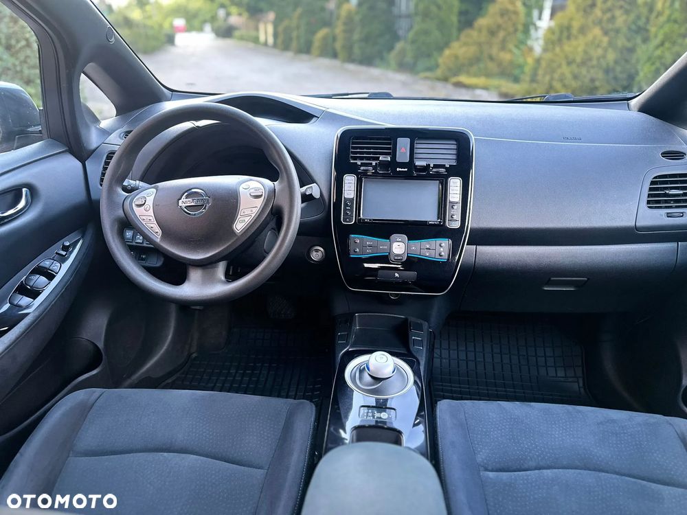 Nissan Leaf 24kWh Acenta - 20