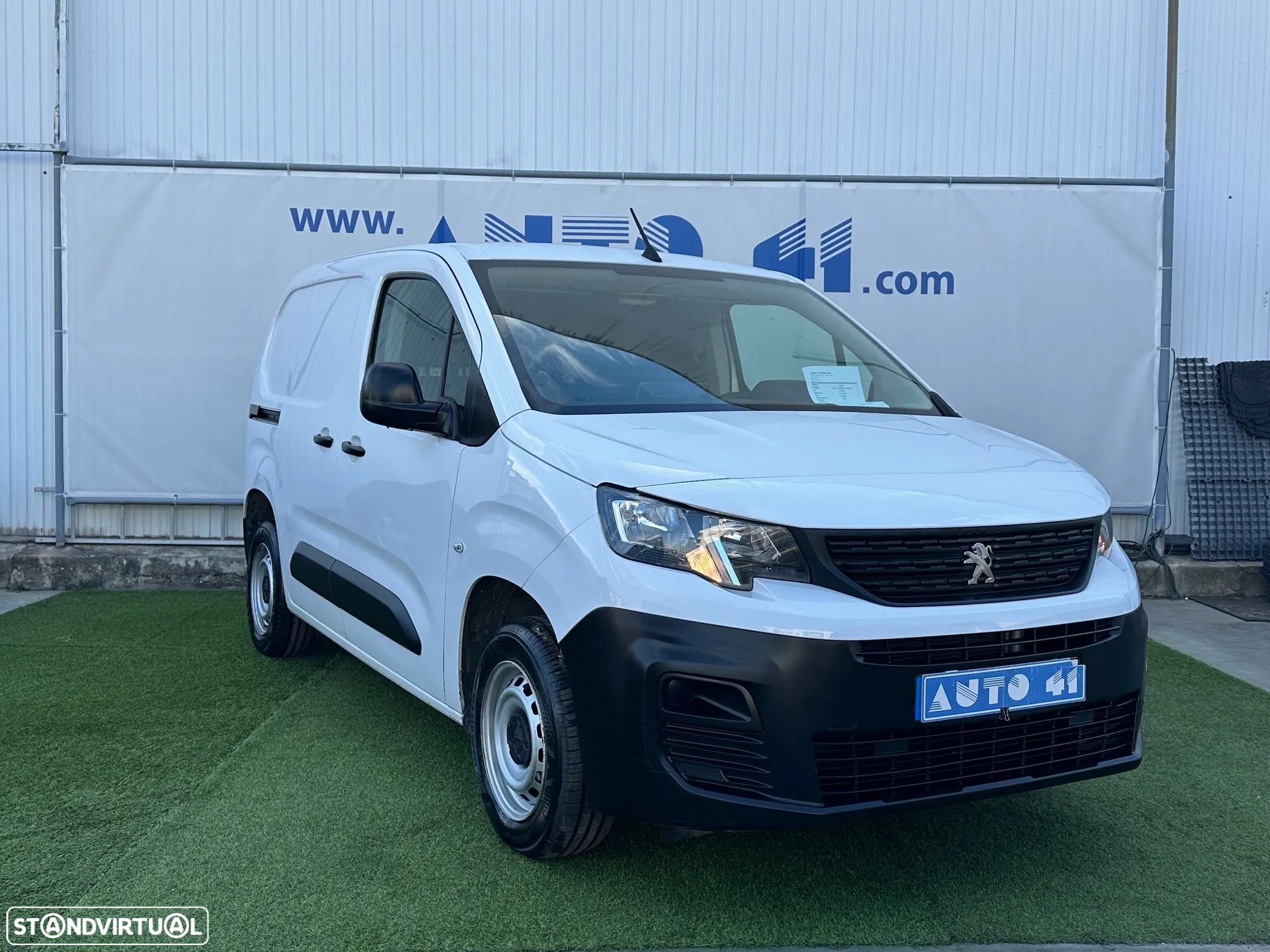 Peugeot Partner 1.5 BlueHdi Standart - 1