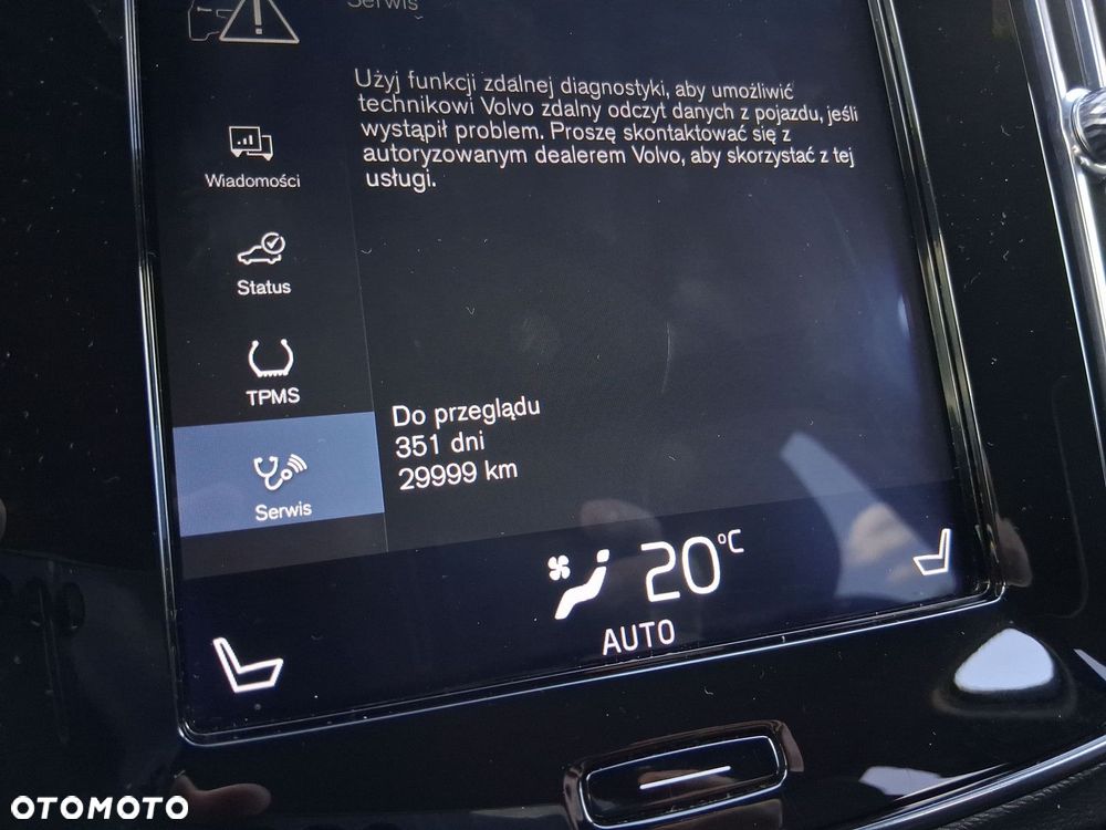 Volvo XC 40 - 25