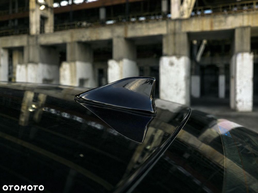 Toyota Camry 2.5 Hybrid Comfort CVT - 16
