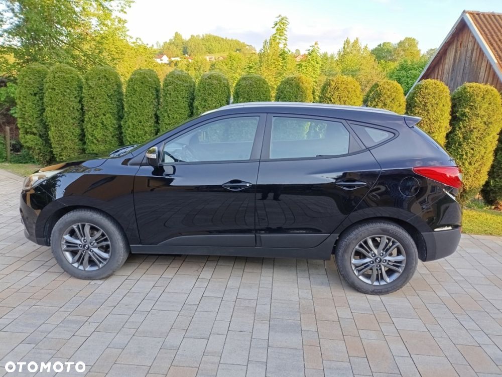 Hyundai ix35 1.6 2WD Fifa World Cup Edition - 4