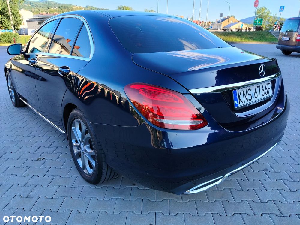Mercedes-Benz Klasa C 180 7G-TRONIC Exclusive - 11