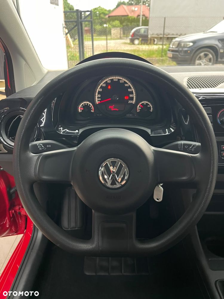Volkswagen up! Standard - 21