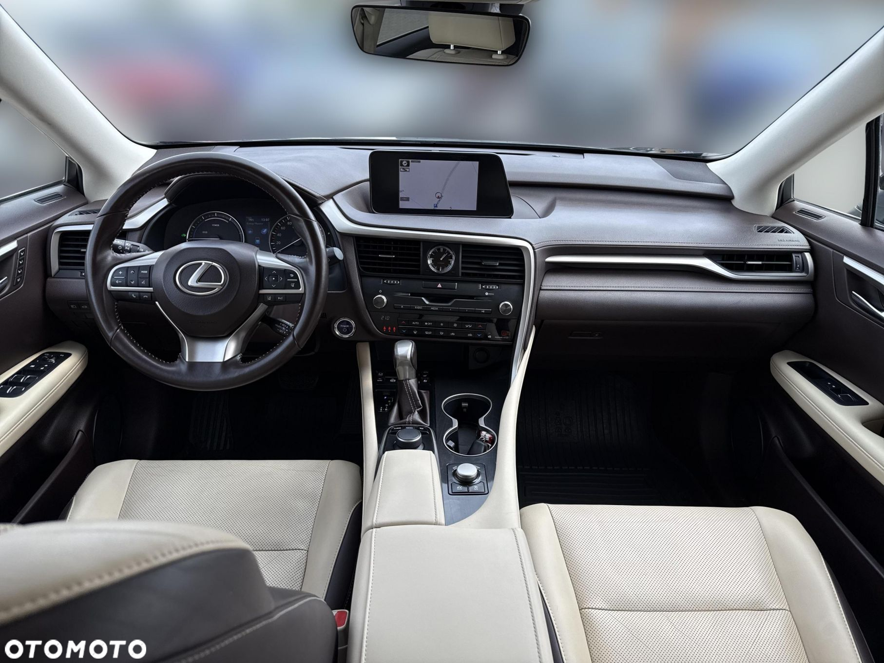 Lexus RX - 23