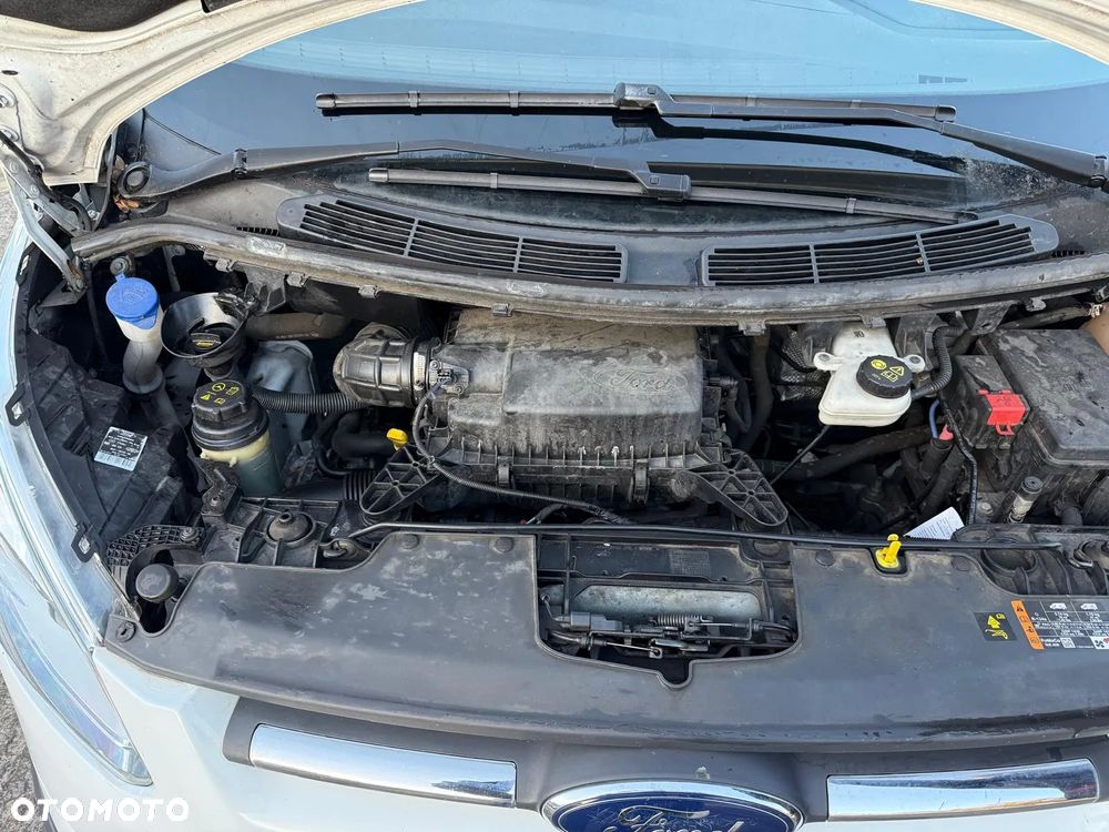 Ford TRANSIT CUSTOM - 12