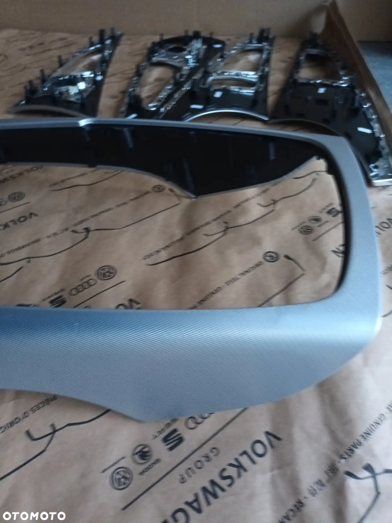 AUDI A6 C7 4G LIFT Komplet dekorów 5HP Aluminium Elipse srebrne 30km - 17