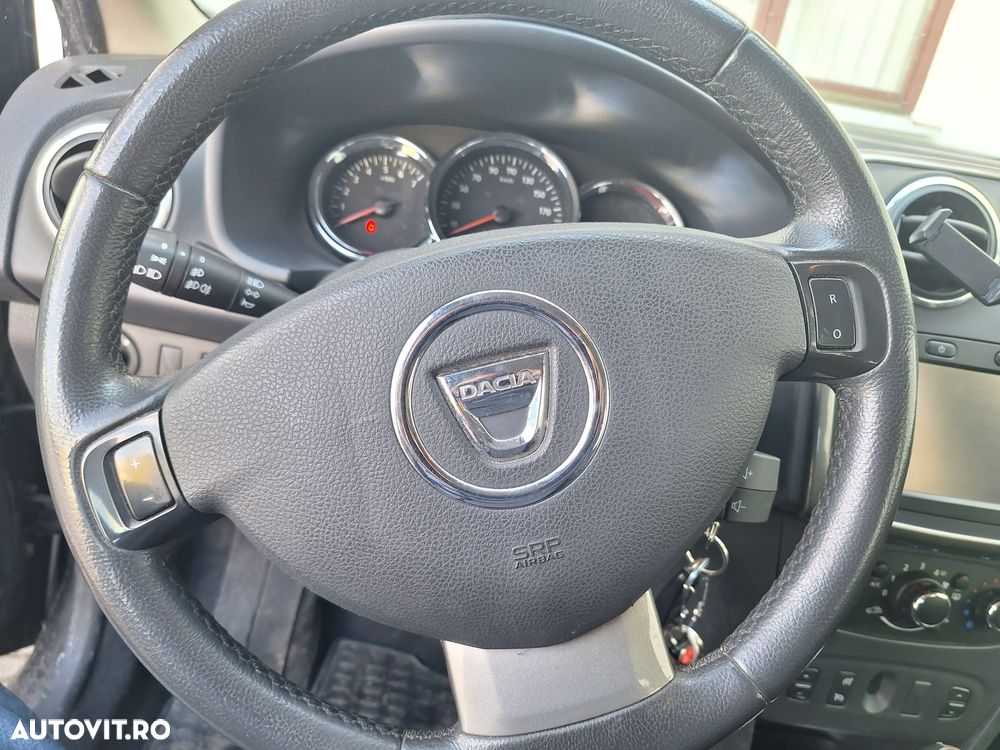 Dacia Sandero Stepway 0.9 TCe - 10