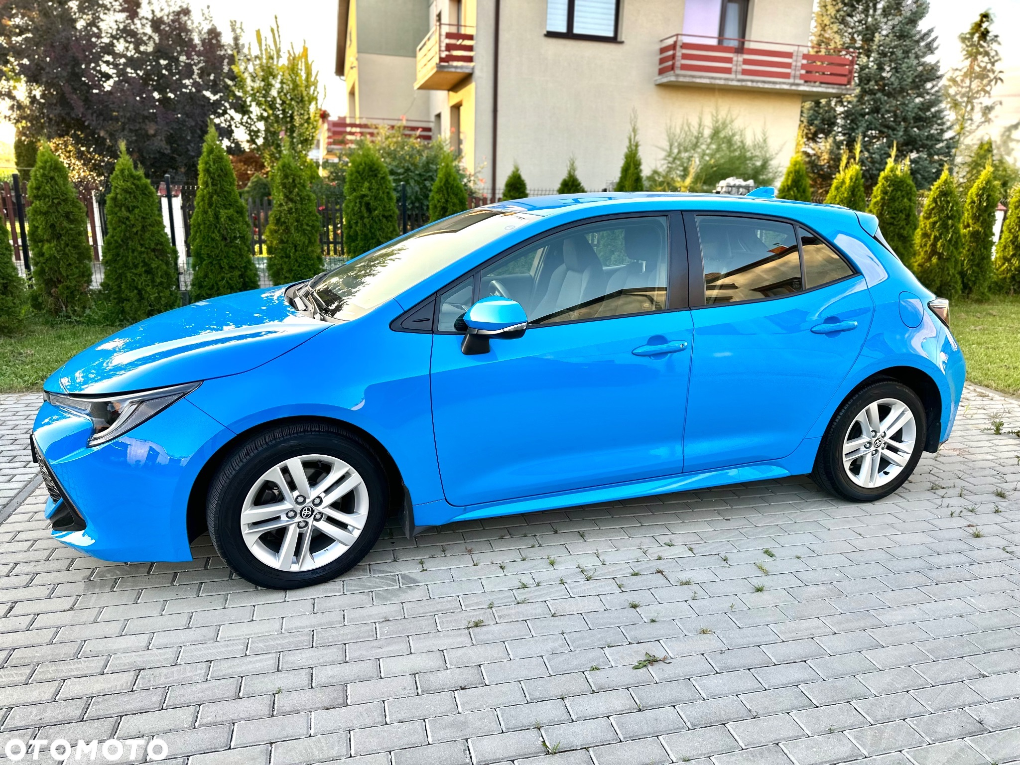 Toyota Corolla - 2