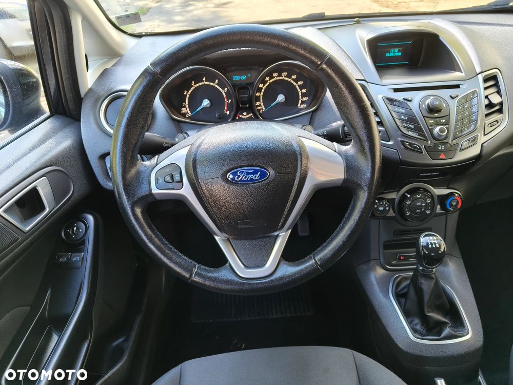 Ford Fiesta - 29
