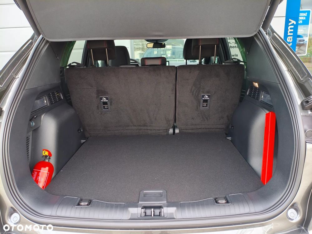 Ford Kuga 2.5 FHEV FWD ST-Line X - 17