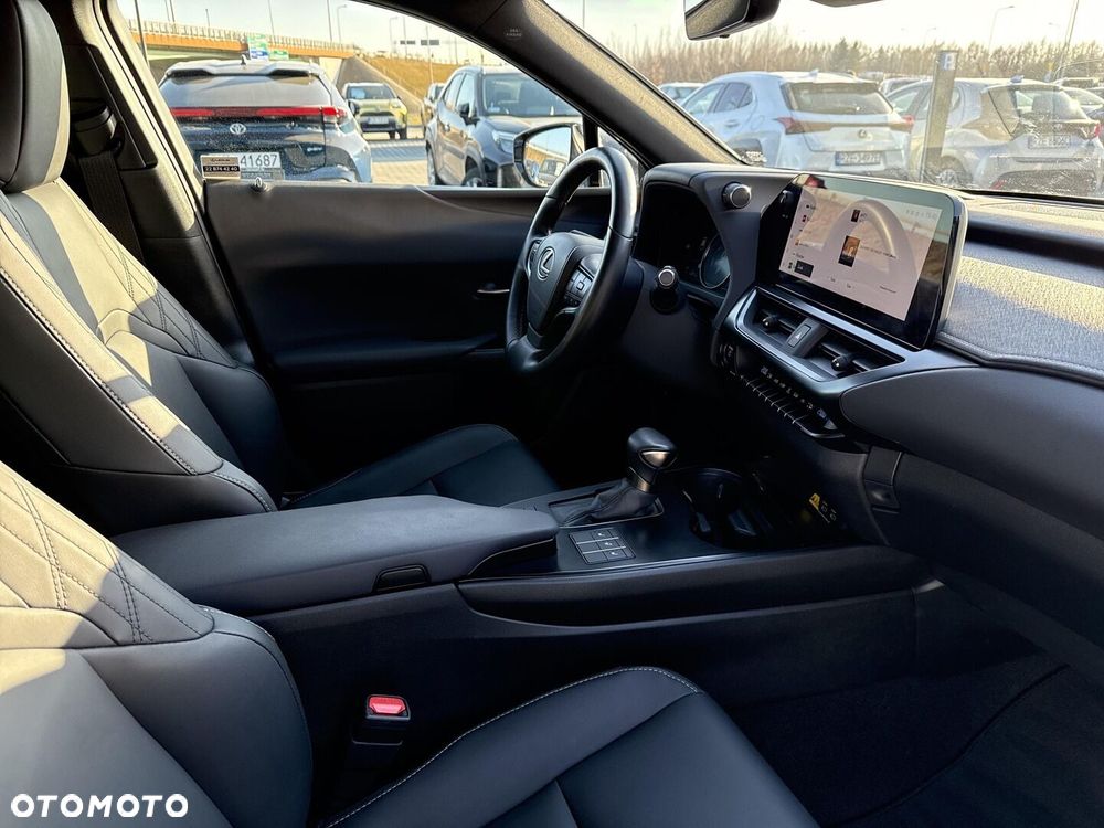 Lexus UX 250h GPF F Sport Design 2WD - 15