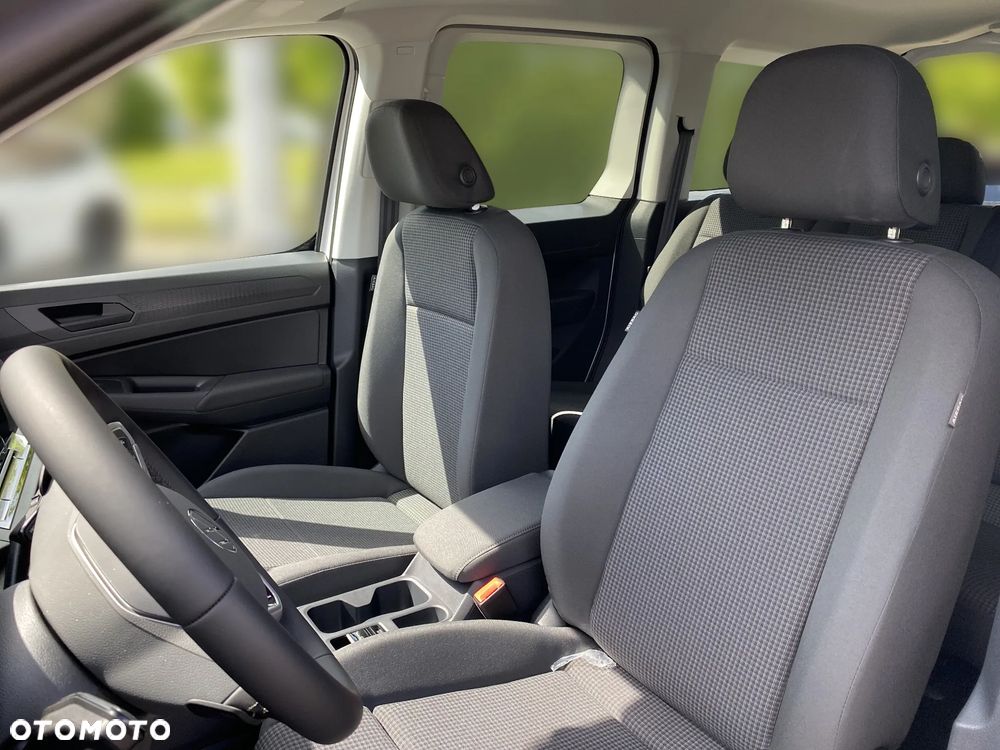 Volkswagen Caddy 2.0 TDI DSG - 14