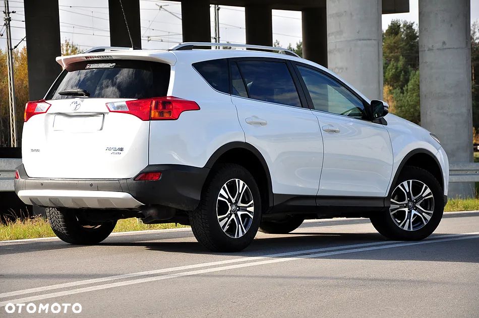 Toyota RAV4 2.0 4x4 Start&Stop CVT Executive - 5