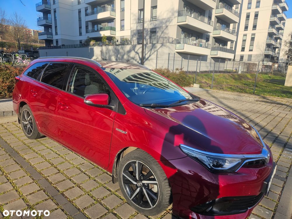 Toyota Auris Hybrid 135 Prestige - 4