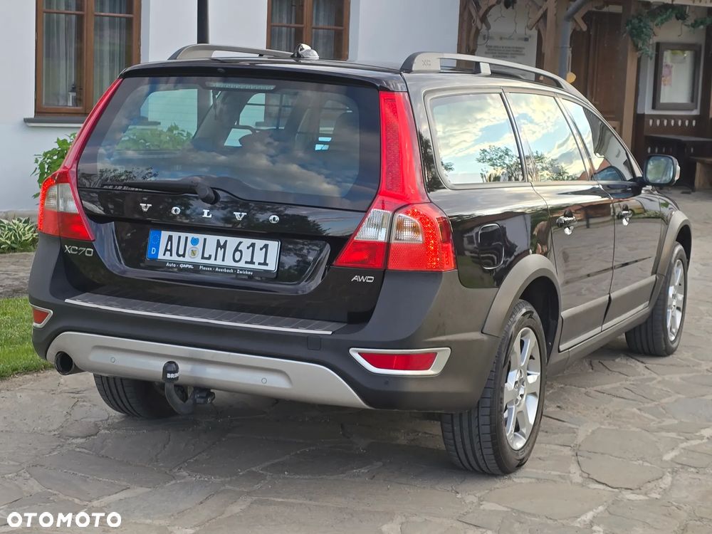 Volvo XC 70 D5 AWD Kinetic - 10