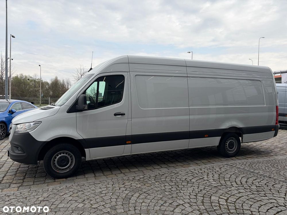 Mercedes-Benz Sprinter L4H2 - 7