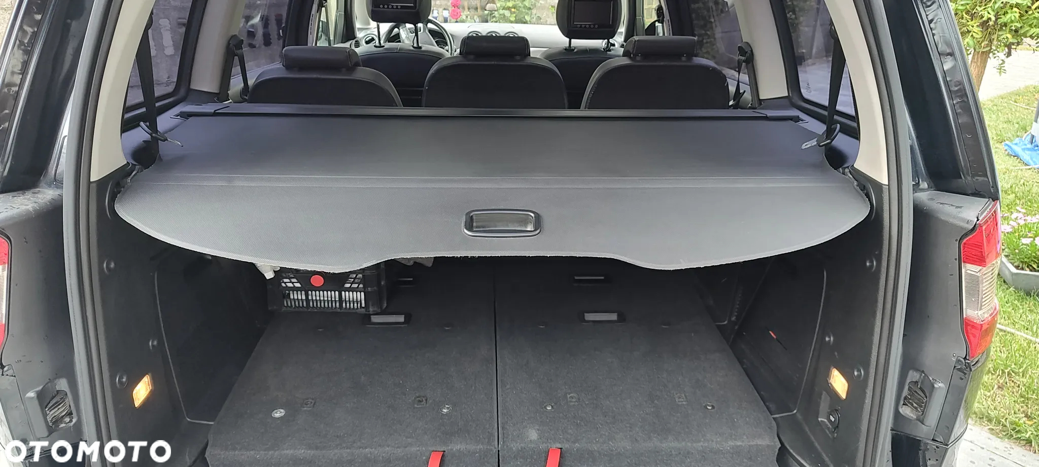 Ford Galaxy 2.0 TDCi DPF Ghia - 15