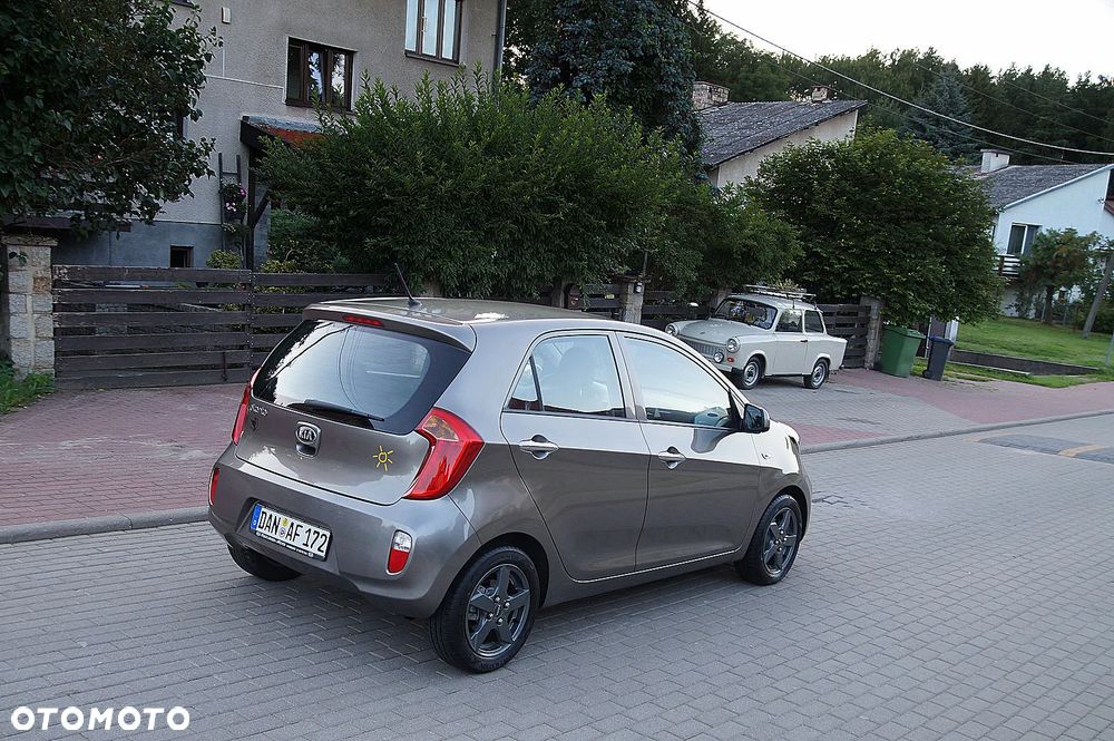 Kia Picanto 1.0 Dream Team Edition - 7