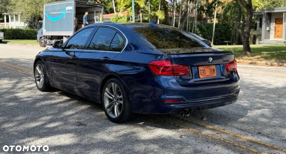 BMW Seria 3 330i Edition Luxury Line Purity - 4