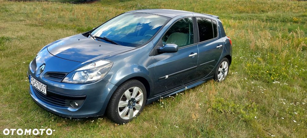 Renault Clio 1.4 16V Dynamique - 4