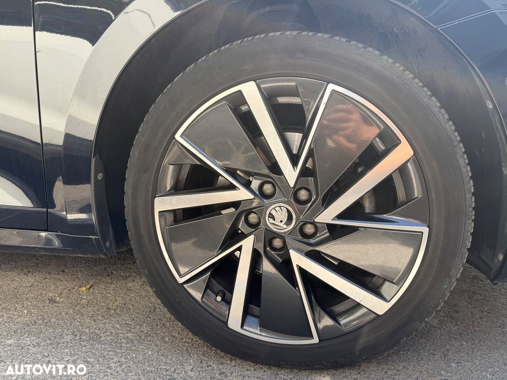 Skoda Octavia 2.0 TDI DSG Style - 16