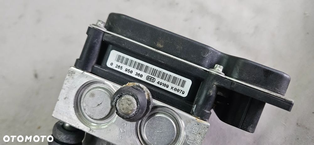 Pompa sterownik ABS Audi A6 C6 2006r 4F0910517D 0265950360 - 4