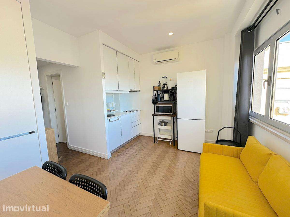 Apartamento com 1 quartos - localizado em Picoas Lisbon - Grande imagem: 4/11