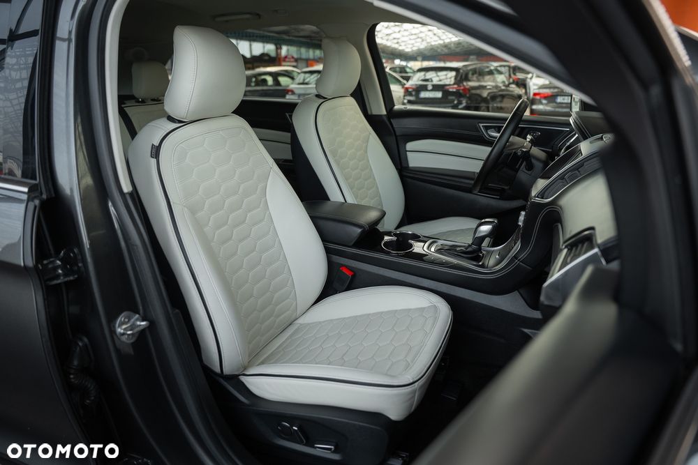 Ford Edge 2.0 TDCi Bi-Turbo 4x4 Vignale - 26