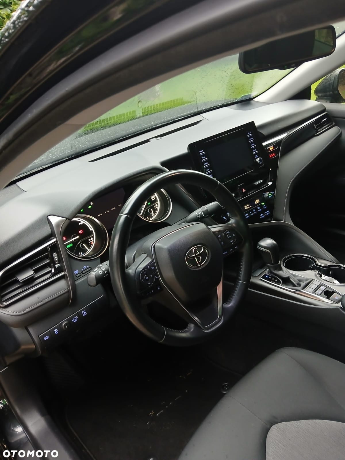 Toyota Camry 2.5 Hybrid Comfort CVT - 6