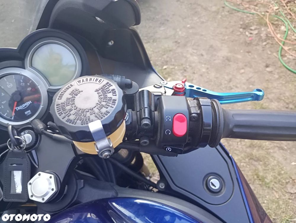 Triumph Sprint - 12