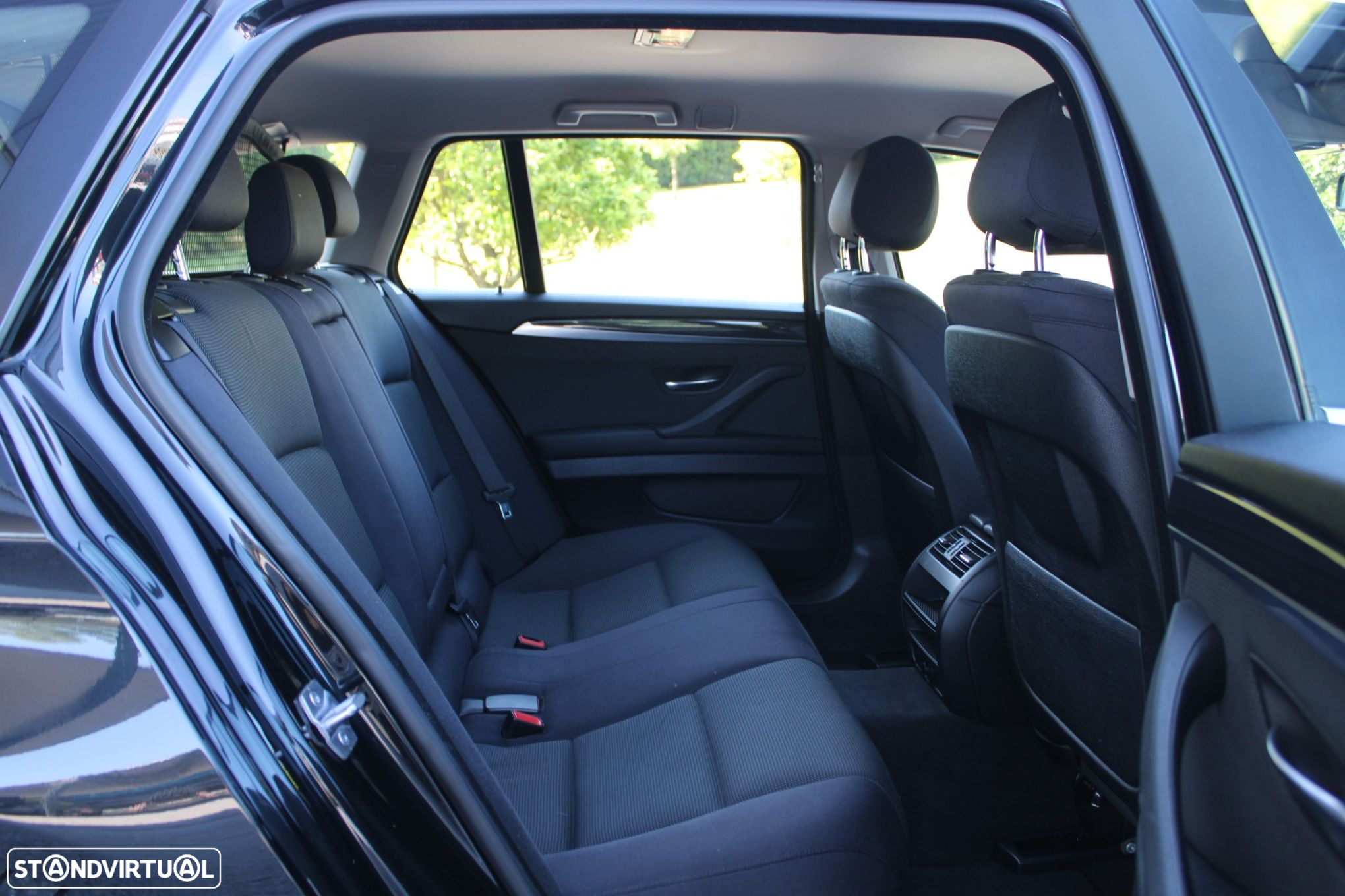 BMW 520 d Line Luxury - 34