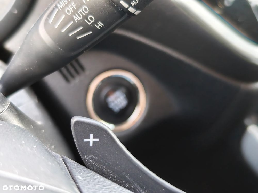 Suzuki SX4 S-Cross 1.4 T Premium - 22