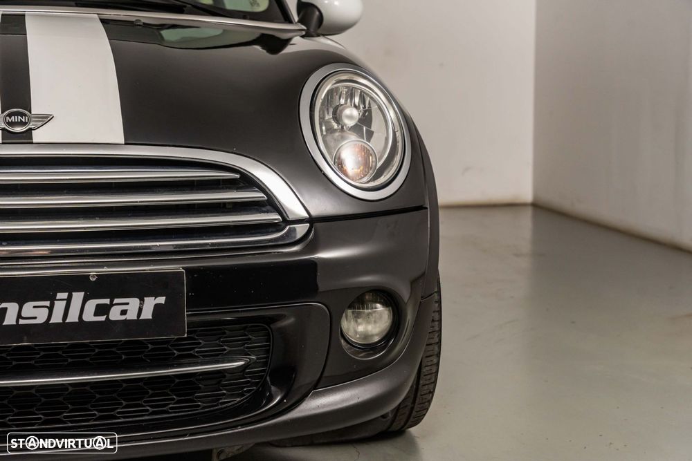 MINI 3 Portas Cooper D - 10