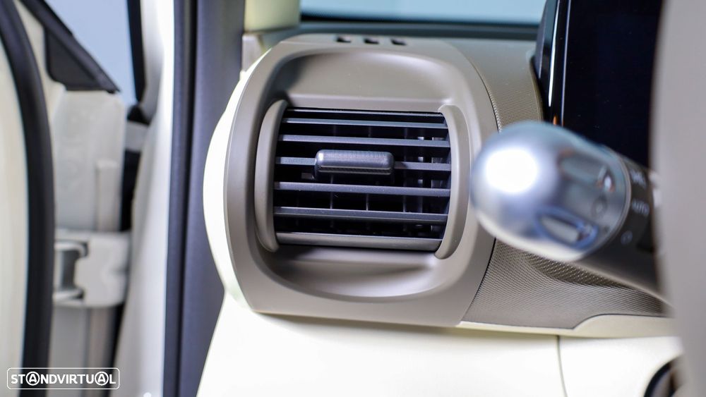 Hyundai Inster 49 kWh Style Plus - 9