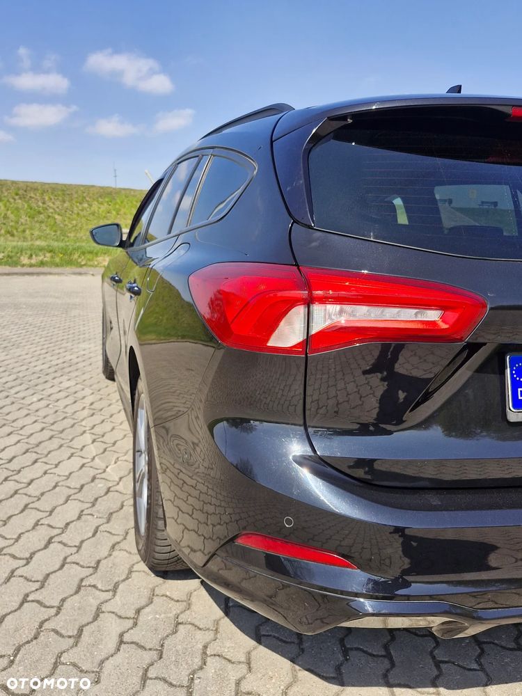 Ford Focus 1.5 TDCi ST-Line Black ASS - 25