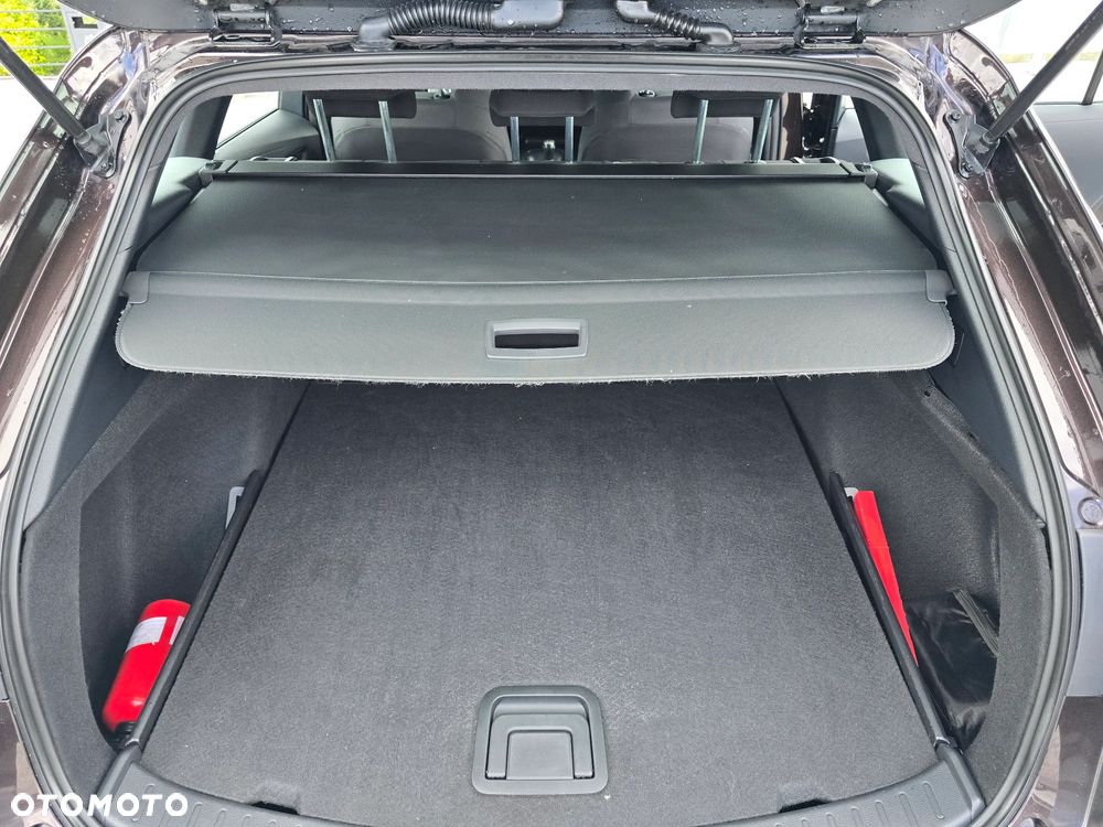 Toyota Corolla 1.8 Hybrid GPF Comfort - 27
