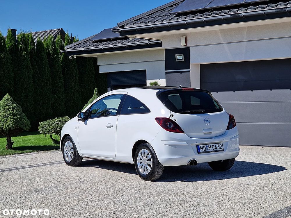 Opel Corsa 1.2 16V Limited Edition - 20