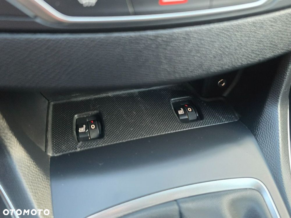 Peugeot 308 2.0 BlueHDi Allure S&S - 34