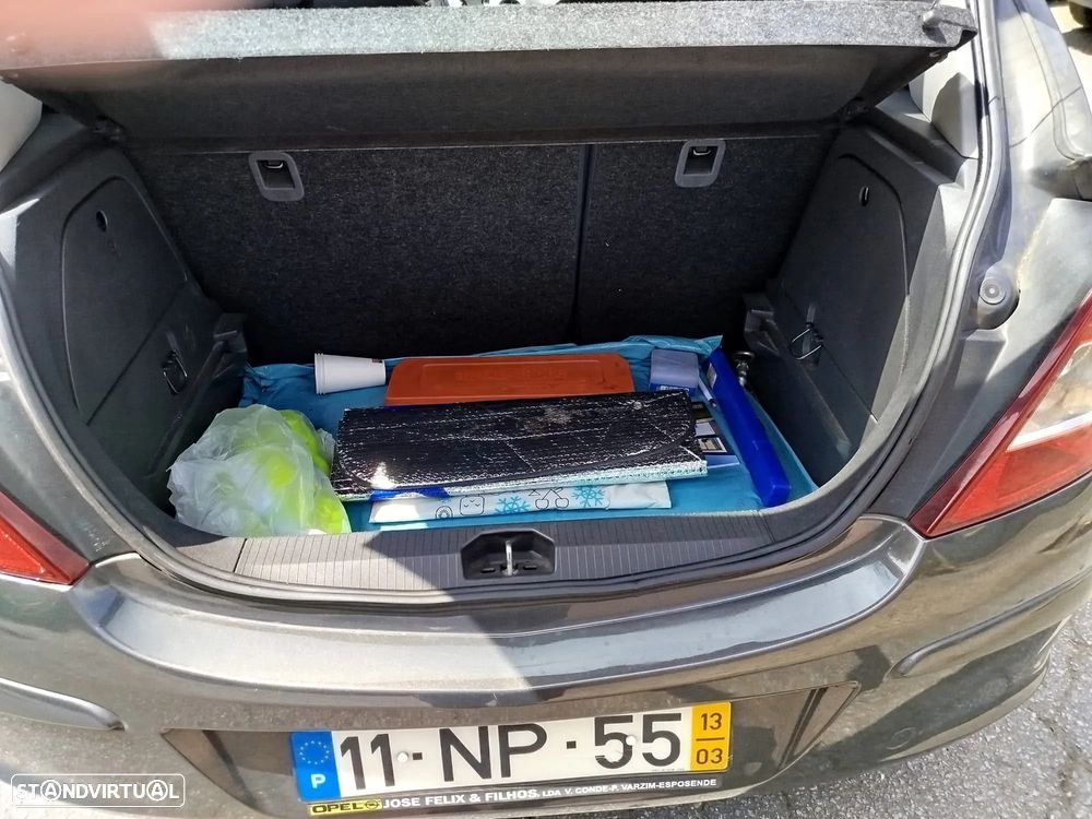 Opel Corsa 1.2 Go! FlexFuel - 10